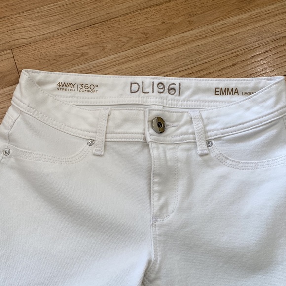 DL1961 Emma Legging 4 Way Stretch Jeans, Milk White SIZE 25 - Picture 6 of 9